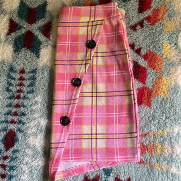 👛Cute Asymmetrical Mini Skirt👛 - Picture 3 of 3